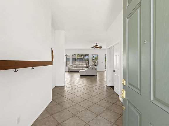 5th image of 26831 Talbot St
