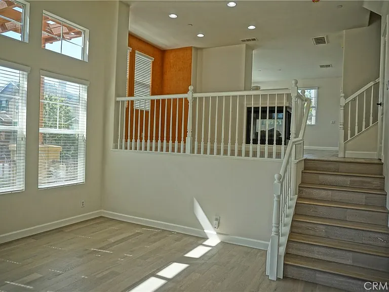 2099 Owens Dr — Photo 3