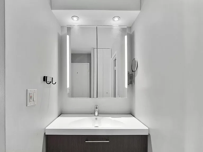 155 N Harbor Dr #407 — Photo 11