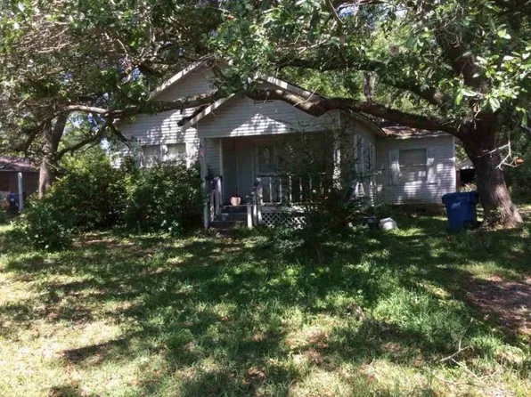 6693 McDonald Rd, Theodore, AL 36582