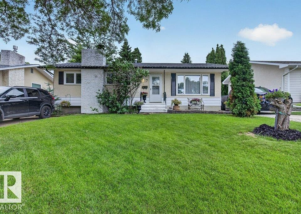 1st image of 17 Starling Dr