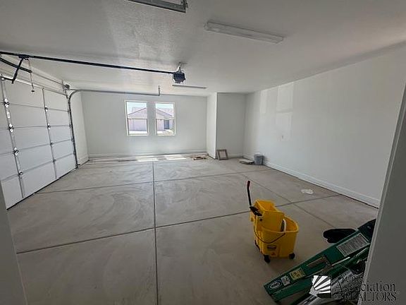 4th image of 8394 E 34th Pl