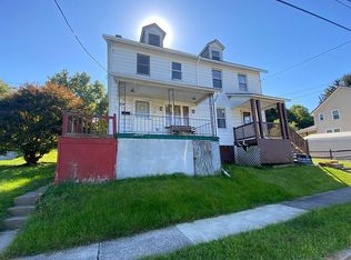 1050 W Main St, Nanticoke, PA 18634
