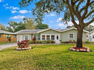 960 59th Ave S, Saint Petersburg, FL 33705