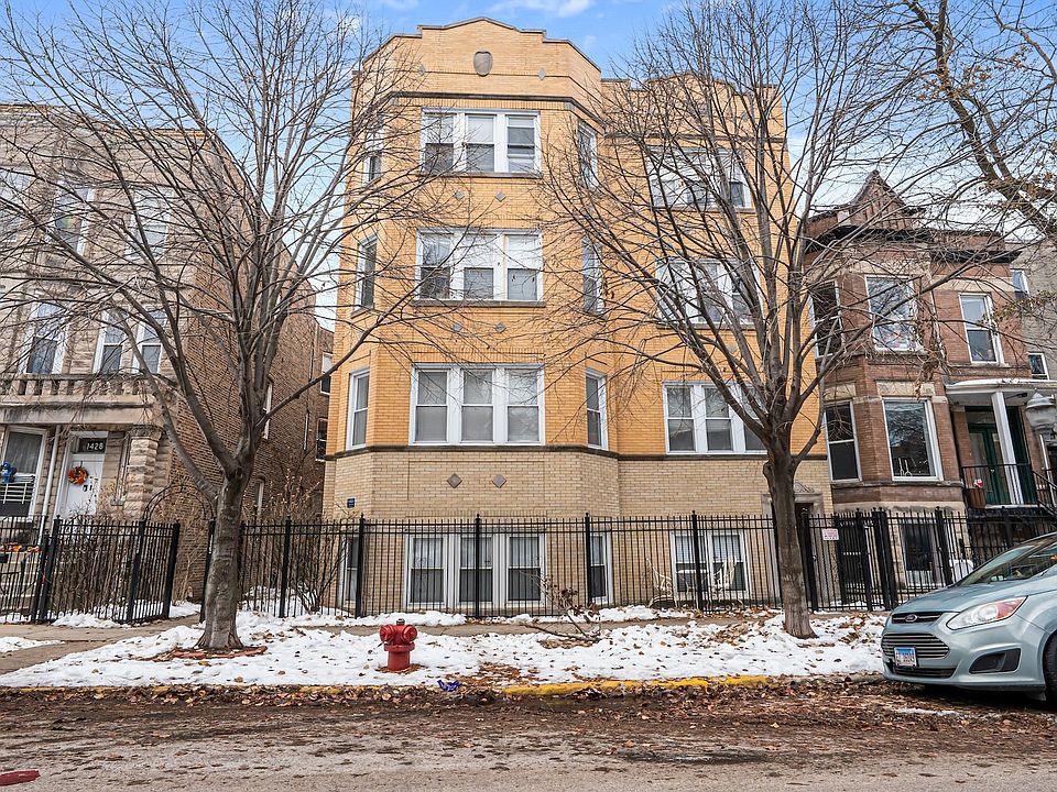 1st image of 1432 N Maplewood Ave APT 203