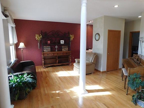 2nd image of 14014 W Doral Ln