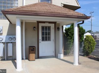 11 N Maple Ave STE 100, La Plata, MD 20646