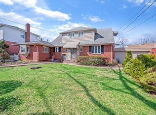 2816 210th Pl #1, Bayside, NY 11360