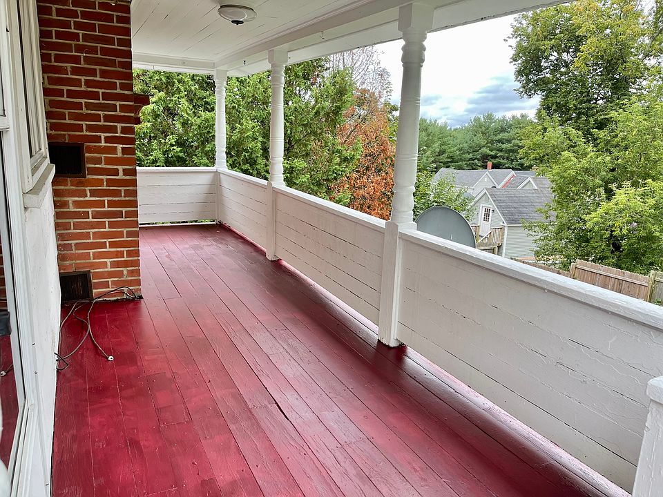 private 2nd floor porch