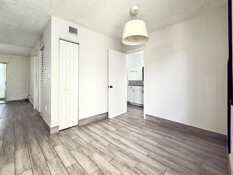 6507 Winfield Blvd #206C — Photo 3