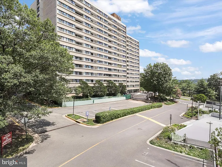 5911 Edsall Rd #Penthouse 10 — Photo 14