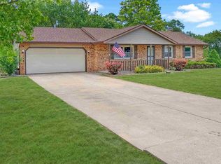 882 N Timberline Cir E, Warsaw, IN