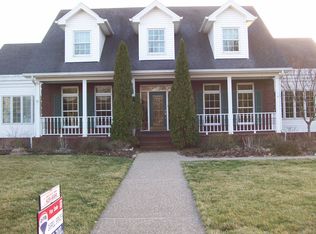 209 Sycamore Hills Ct, Louisville, KY 40245