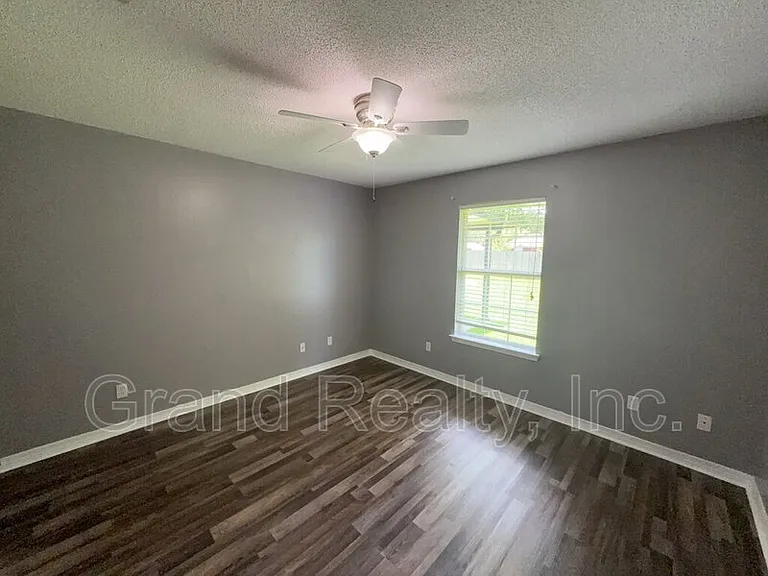 3951 Harbors Port St — Photo 18