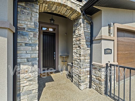 3rd image of 1606A Marina Way