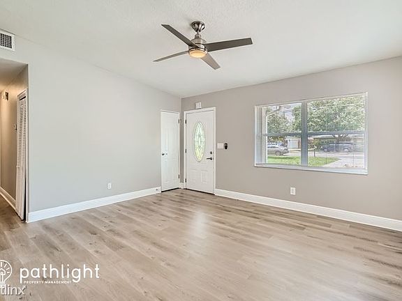 5th image of 3610 W Oklahoma Ave