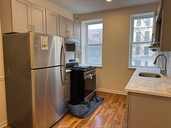 2nd image of 24-15 27th St #1