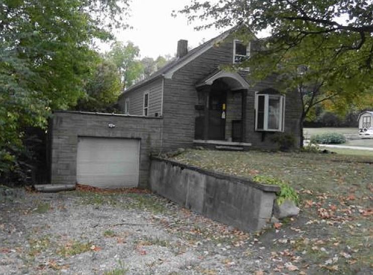 1st image of 2388 Congo St