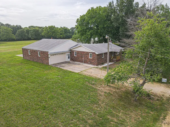 27641 County Road 356, Pittsburg, MO 65724