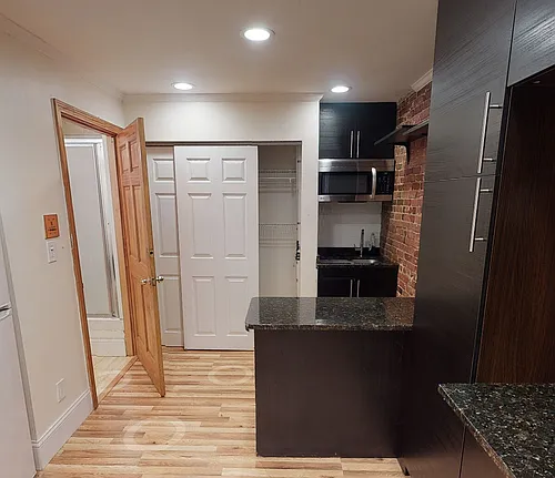 1689 Beacon St #6 Photo 1