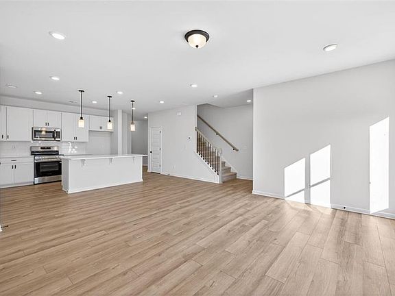 6th image of this home