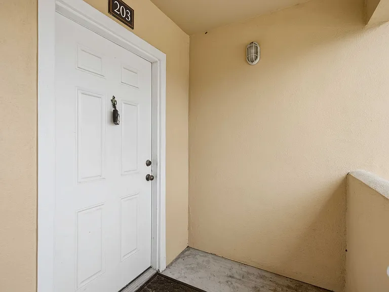 1195 Villagio Cir #203 — Photo 4