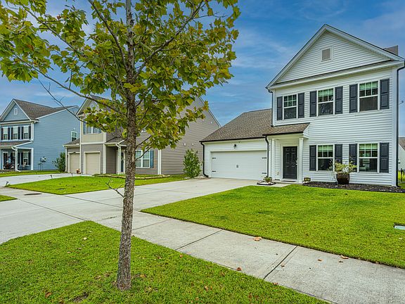 4th image of 448 Fox Sparrow Ct