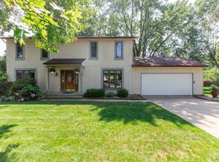 20606 Trowbridge Ln, South Bend, IN 46637