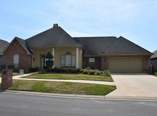 124 Londonderry Sq, Lafayette, LA 70508