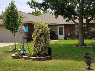 431 Bent Wood Dr, Leander, TX 78641