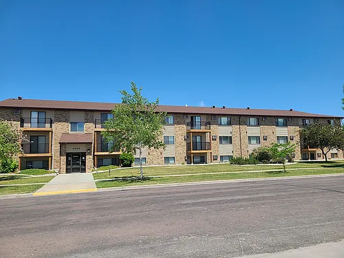 4325 Green Apartments Photo 1