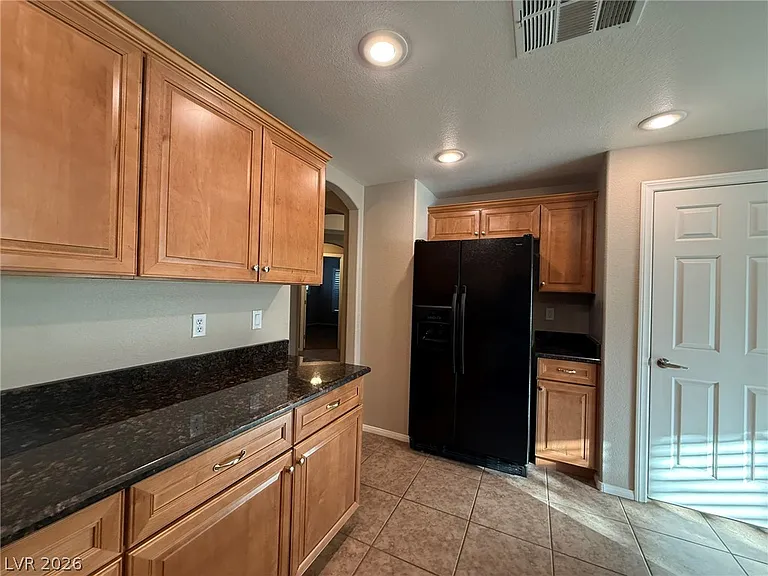 825 Canterra St #2060 — Photo 5