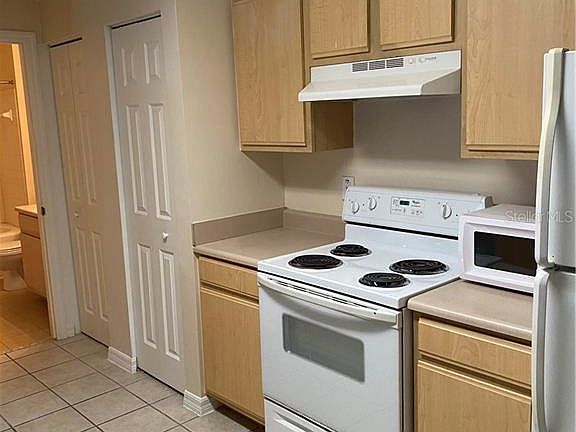 4th image of 10831 Windsor Walk Dr APT 304