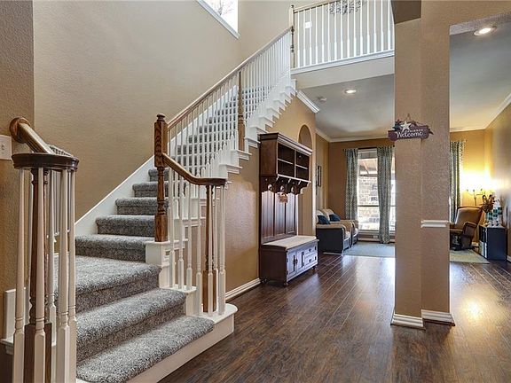 3rd image of 6817 Bradford Estates Dr