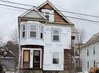 269 Division St, Amsterdam, NY 12010