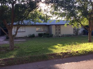 2054 N 38th St, Phoenix, AZ 85008