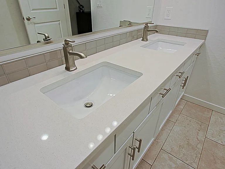 Luxana Apartments — Photo 24