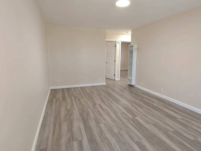 1813 Robin Ln #1 — Photo 1