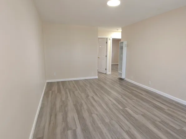 1813 Robin Ln APT 1, Concord, CA 94520