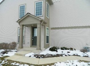 1462 Crimson Ln, Yorkville, IL 60560