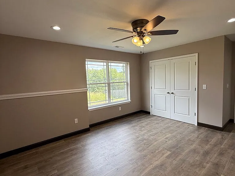 185 Bald Cypress Ct — Photo 24