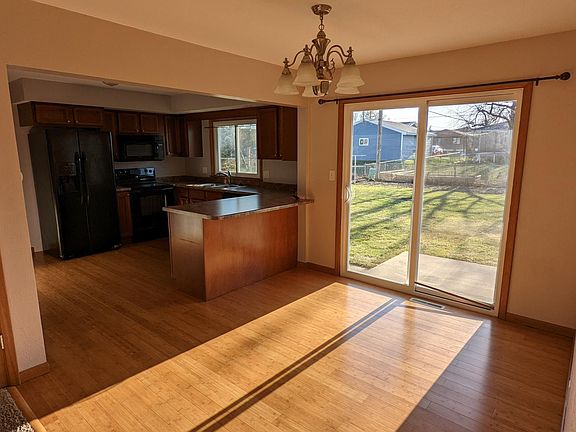 4th image of 2715 Northview Dr