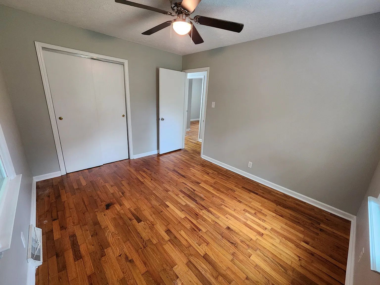 103 Maple Court - 1 — Photo 2