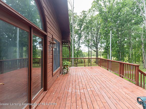 3rd image of 8235 E Jason Rd