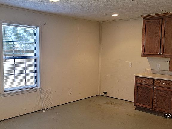 2nd image of 14827 Bamboo Ranch Rd