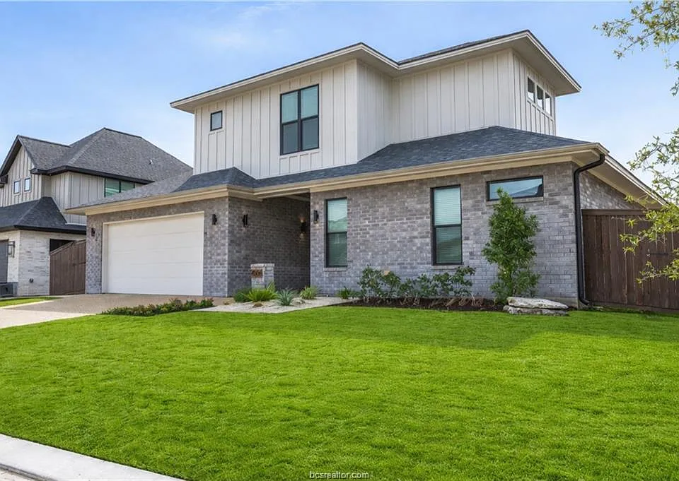 4906 Pearl River Ct