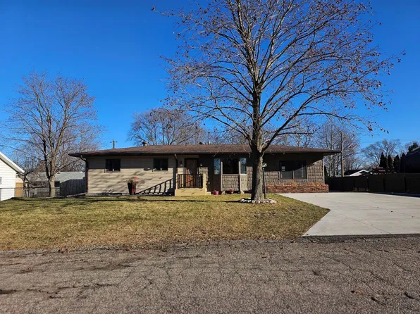 1918 Sharon STREET, La Crosse, WI 54603