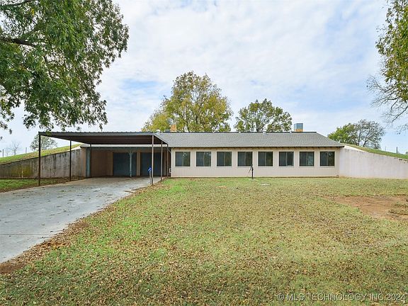 3rd image of 33251 N County Road 3160
