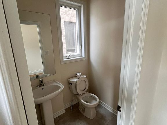3rd image of 2107 Hallandale St