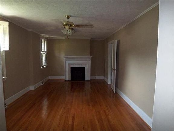 2nd image of 801 Hundley St
